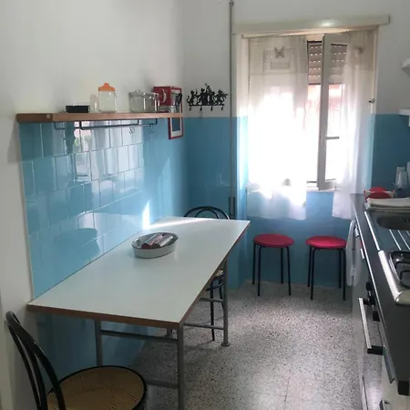 Mari Casa מינטורנו